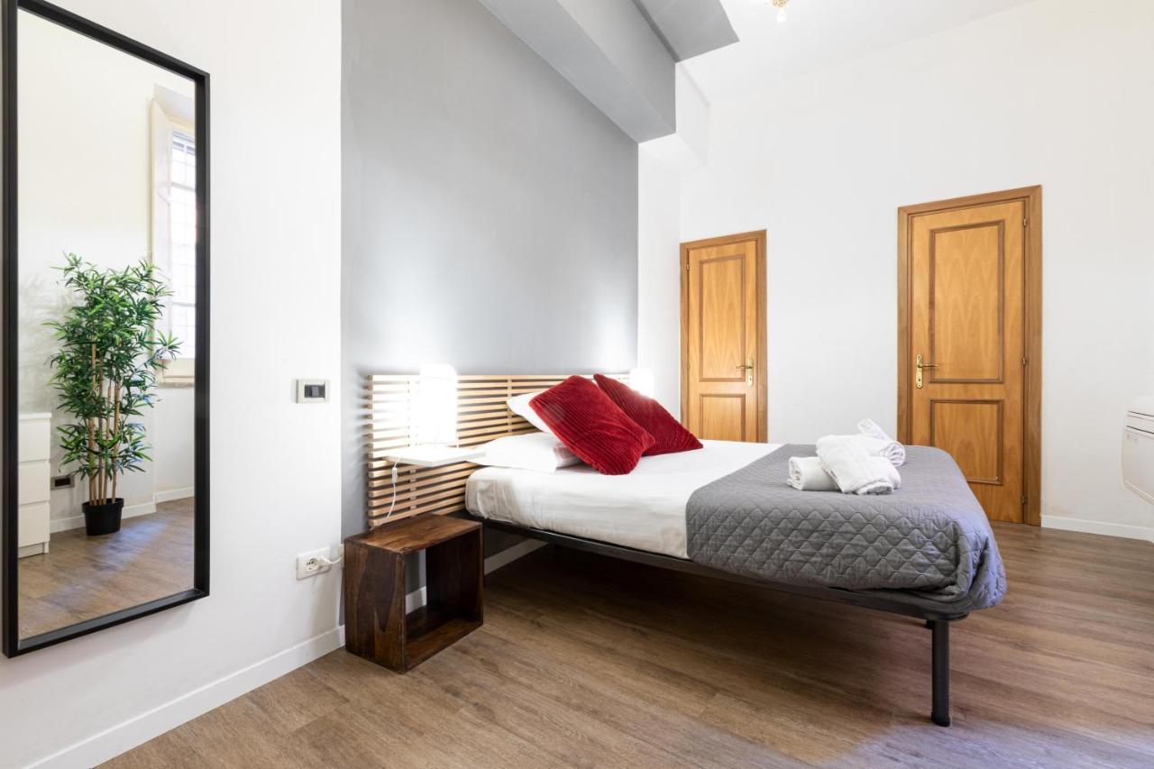 Toniolo Two Bedroom Two Bath Apartment Rom