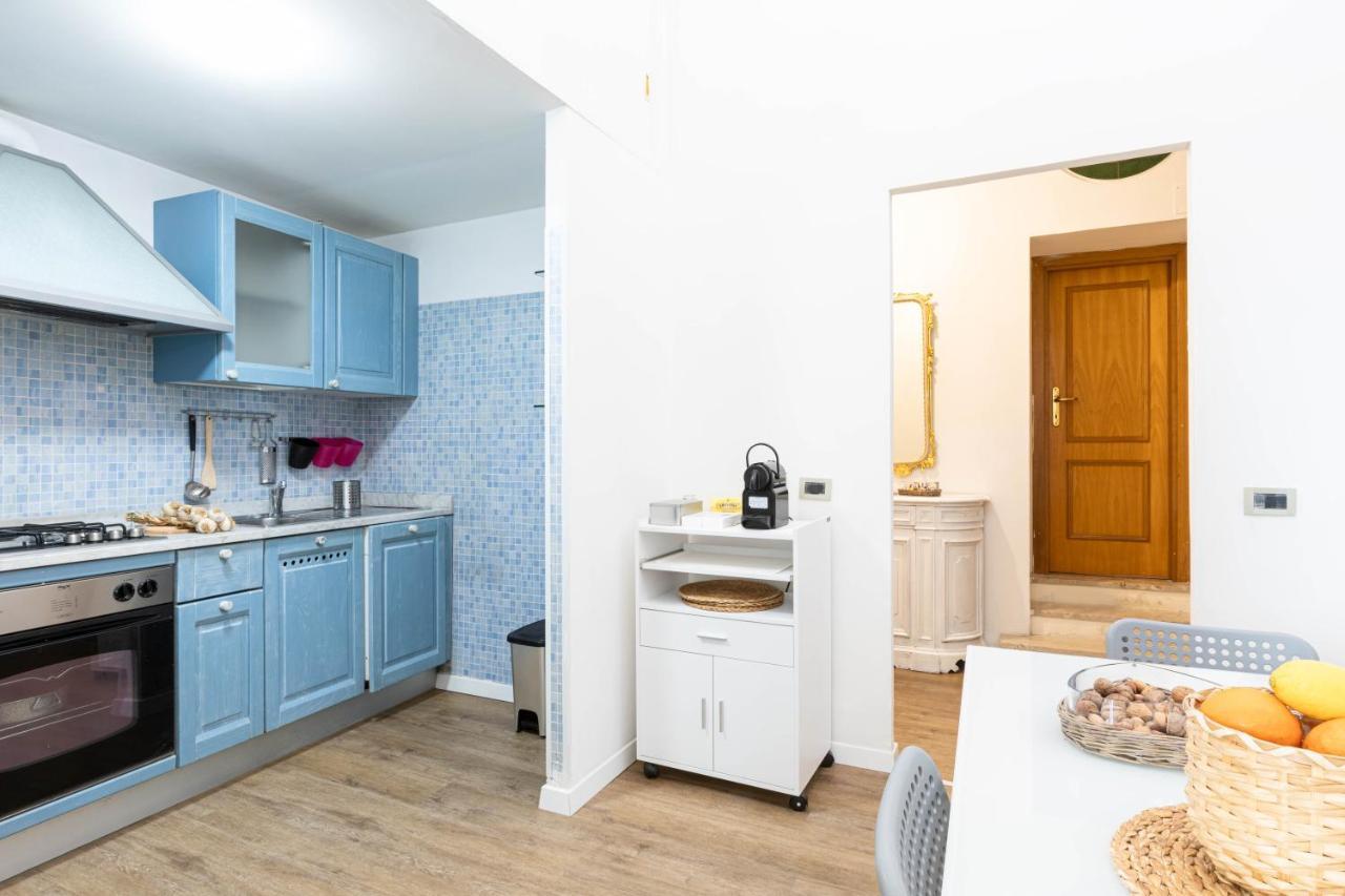 Toniolo Two Bedroom Two Bath Apartment Rom
